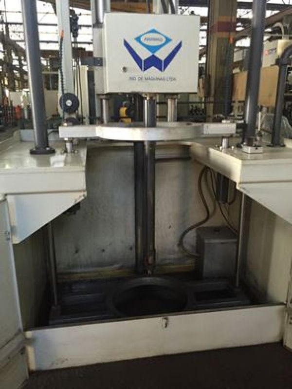 Brunidora Vertical Hidráulica AWAMAQ BRVH 500