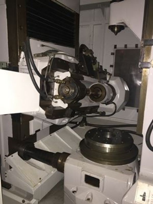 Geradora de Engrenagens CNC YKX3132M