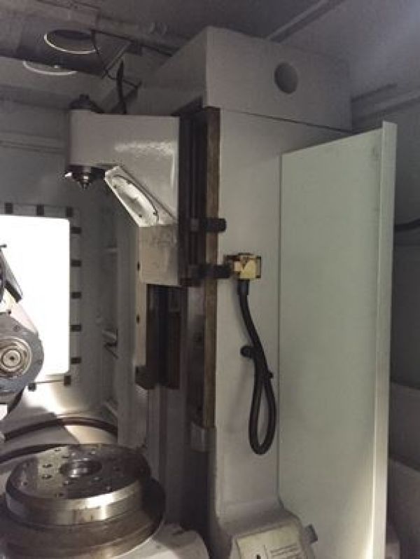Geradora de Engrenagens CNC YKX3132M