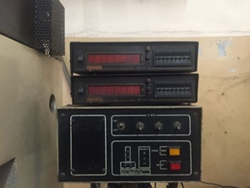 Eletroerosão a Penetração ENGEMAQ EDM400