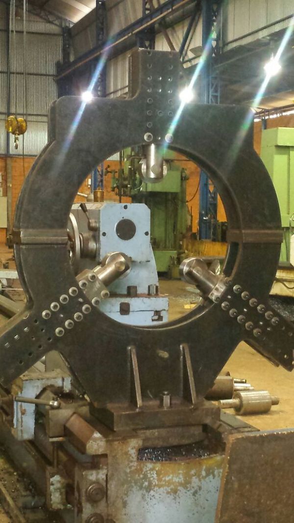 Torno Mecânico ERGON CW-6116B