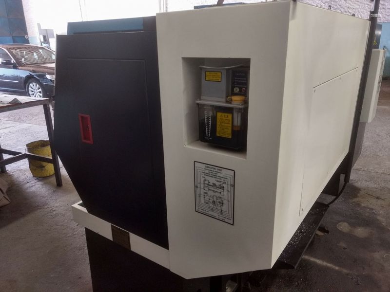 Torno CNC EUROSTEC TURNER4