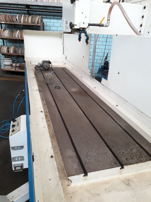 Retifica Plana FERDIMAT CNC TC-206N
