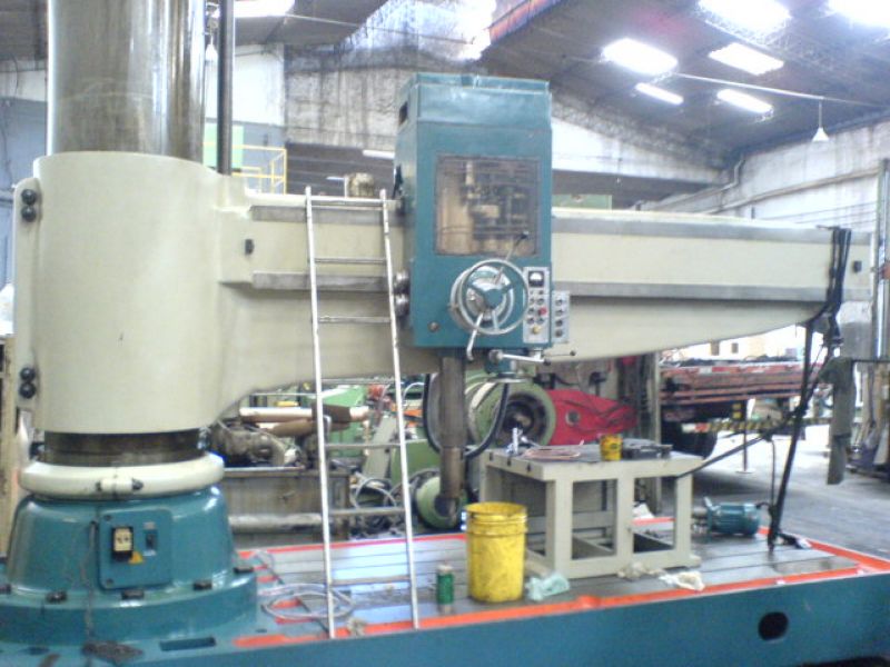 Furadeira Radial STANKOIMPORT 2M58