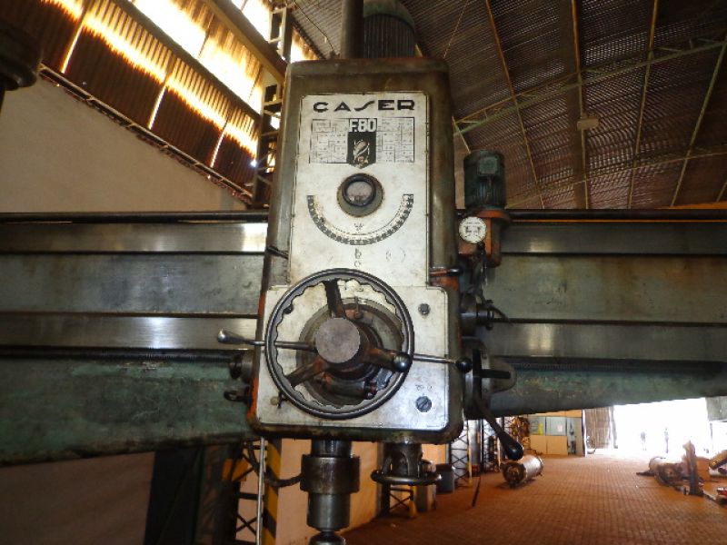 Furadeira Radial CASER F-80