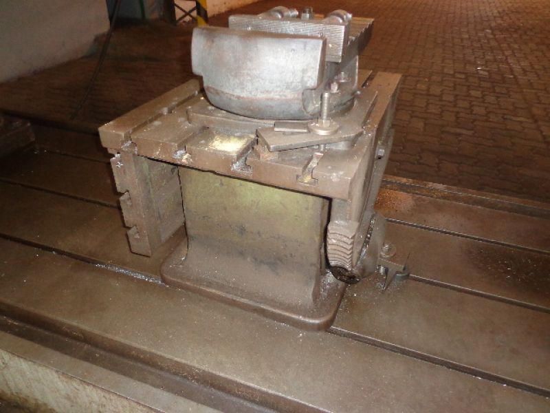 Furadeira Radial CASER F-80