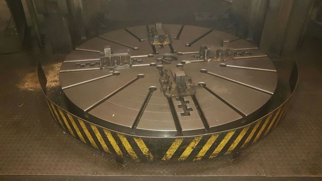 Torno Vertical STANKOIMPORT