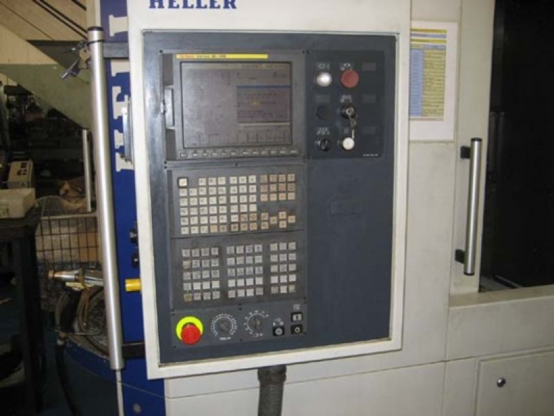 Centro de Usinagem Horizontal HELLER MC 12