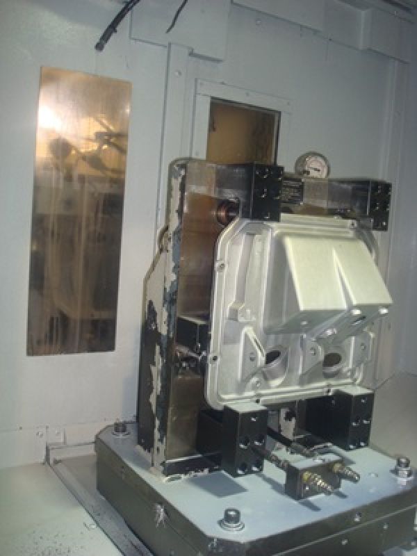Centro de Usinagem Horizontal MORI SEIKI NH 5000 DCG 