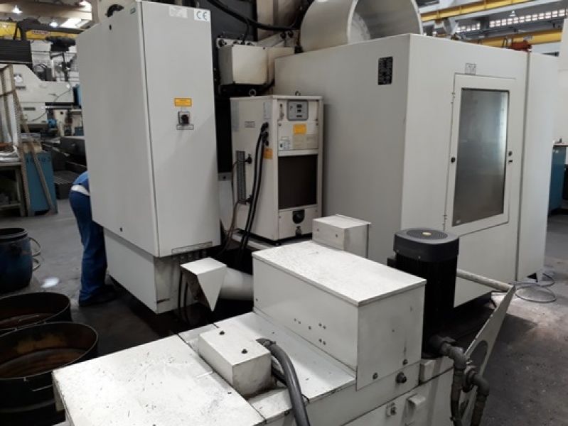 Centro de Usinagem Vertical MIKRON VCE-1400+ Pro