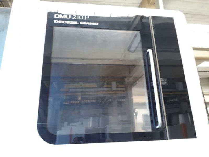 Centro de Usinagem Vertical DMG DECKEL-MAHO DMU-210P 5 eixos