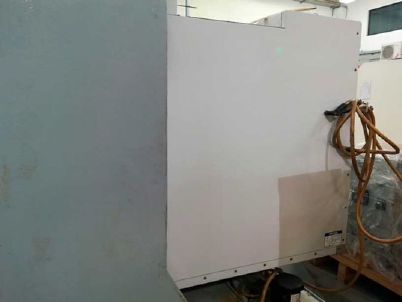 Centro de Usinagem Vertical HAAS VF-6