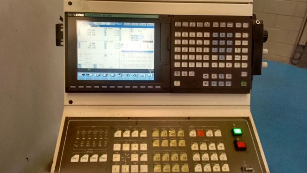 Centro de Usinagem Vertical HARTFORD VMC 1270