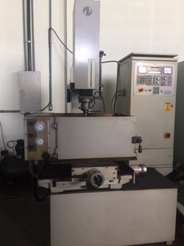Eletroerosão por Penetração ENGEMAQ EDM460NC Tipo CN 60