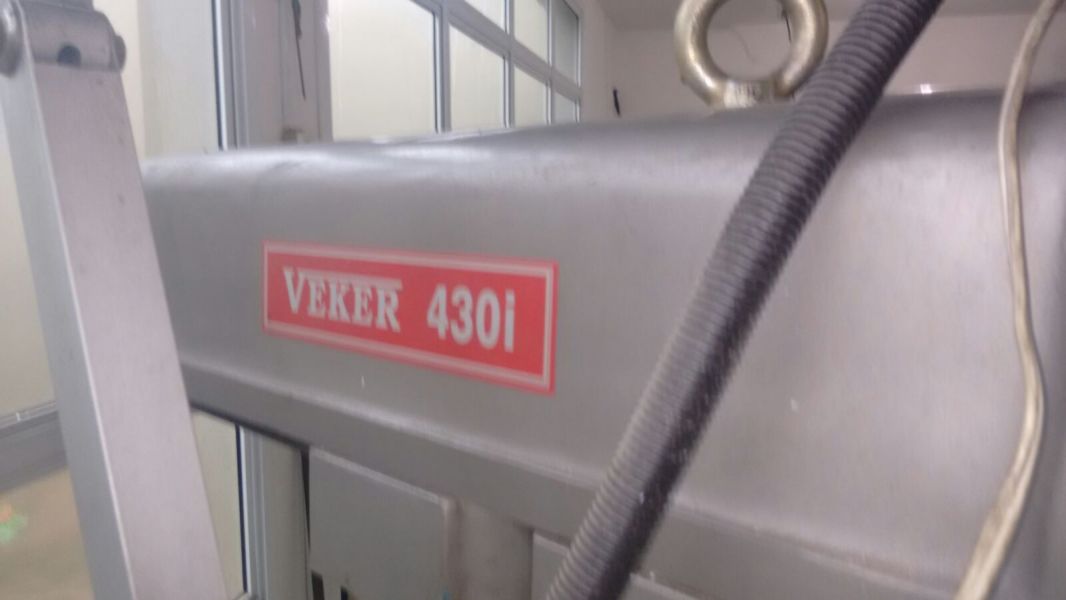 Fresadora Ferramenteira VEKER 430I