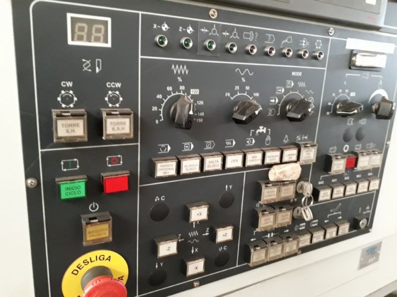 Torno CNC TAKANG LC-30x3200