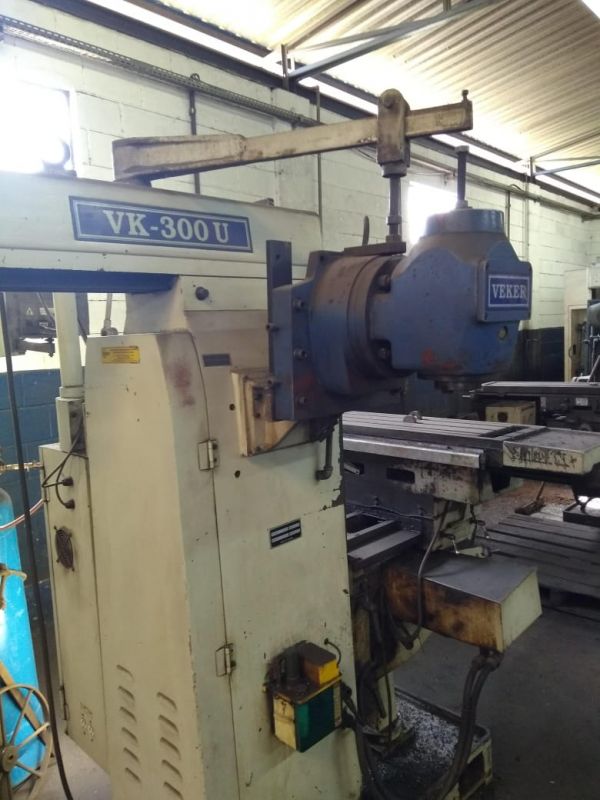 Fresadora Universal VEKER VK-300U