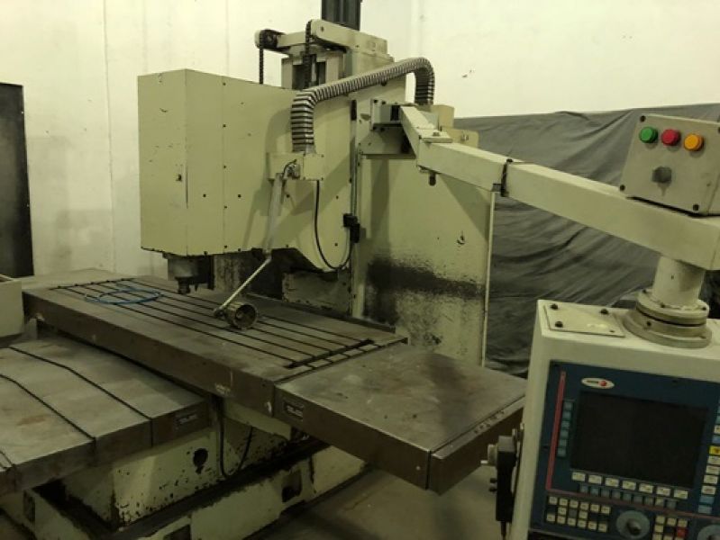 Fresadora CNC TRAVIS M2000