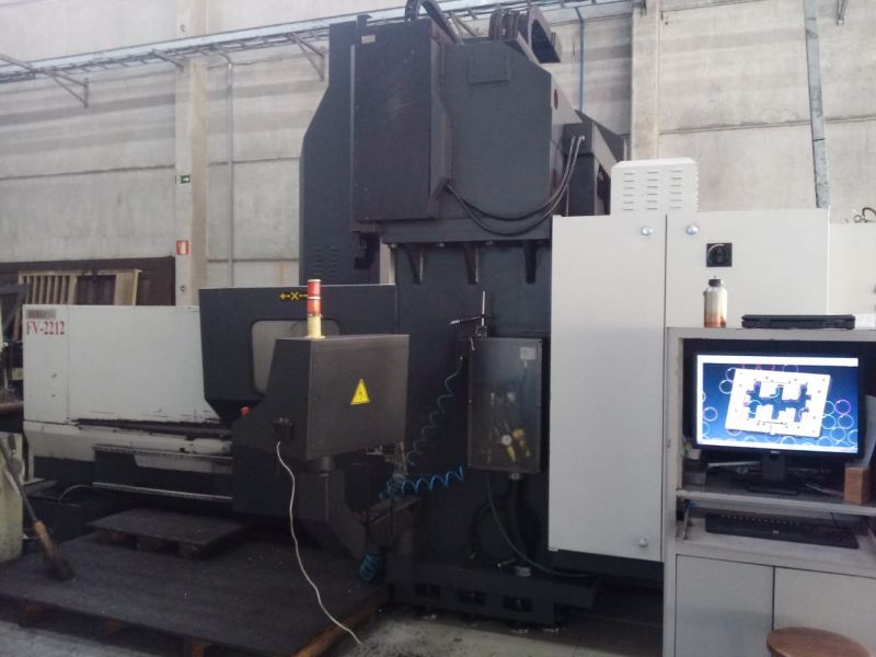 Centro de Usinagem tipo Portal FEELER FV-2212