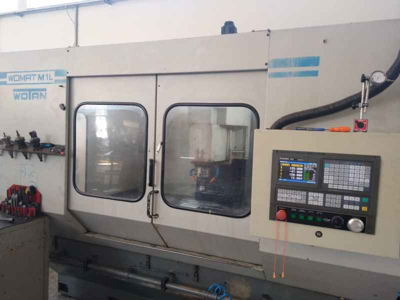 Fresadora CNC WOTAN M1L