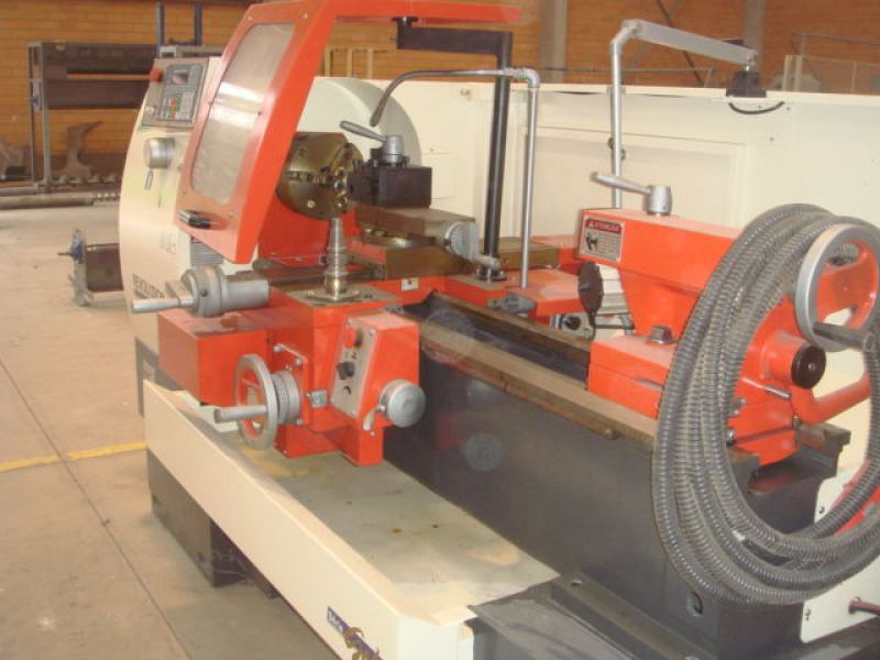 Torno Mecânico DIPLOMAT REVOLUTION RV220