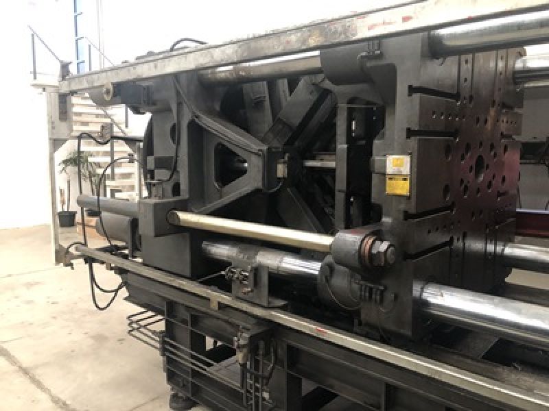 Injetora de Plástico HAITIAN SA4700II/2950