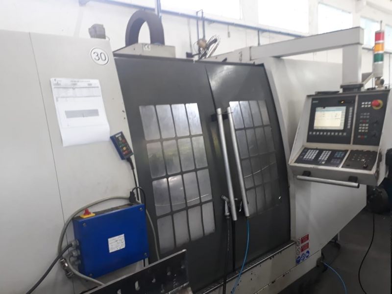 Centro de Usinagem Vertical PANMACHINE BARON MAX VM-25