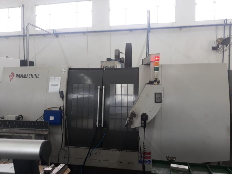 Centro de Usinagem Vertical PANMACHINE BARON MAX VM-25