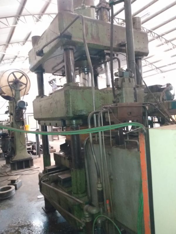 Prensa Hidráulica TECMON 350 Toneladas