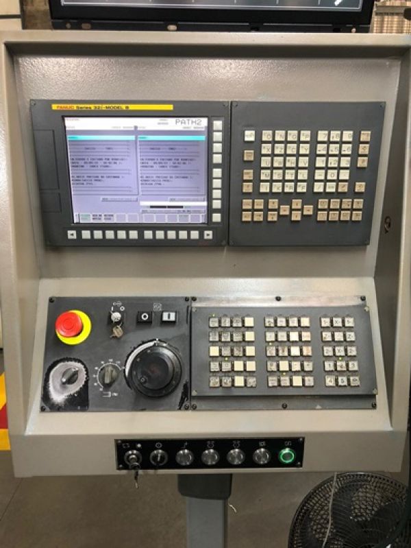 Torno CNC INDEX IT600