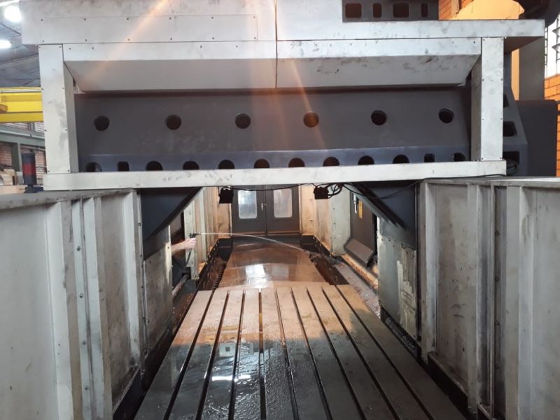 Fresadora CNC tipo Portal MANFORD DL3016