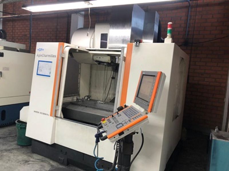 Centro de Usinagem Vertical AGIE CHARMILLES MIKRON VCE 800W PRO