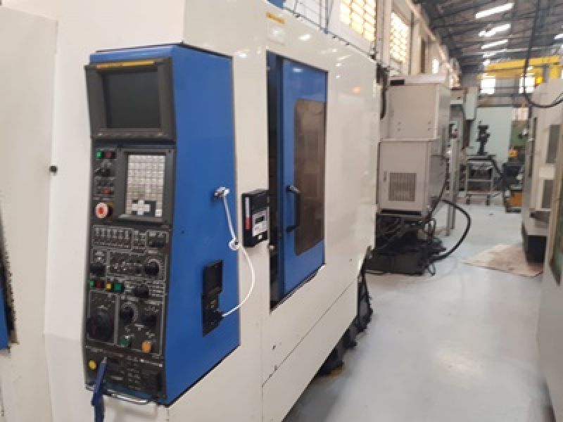 Centro de Usinagem Vertical Duplo Pallet KIA CENTER V25