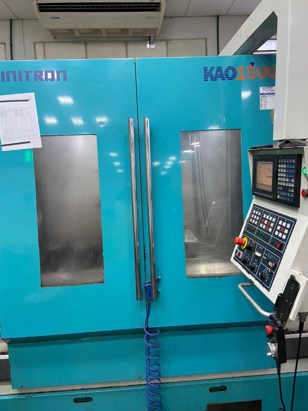 Centro de Usinagem Vertical SINITRON KAO1500