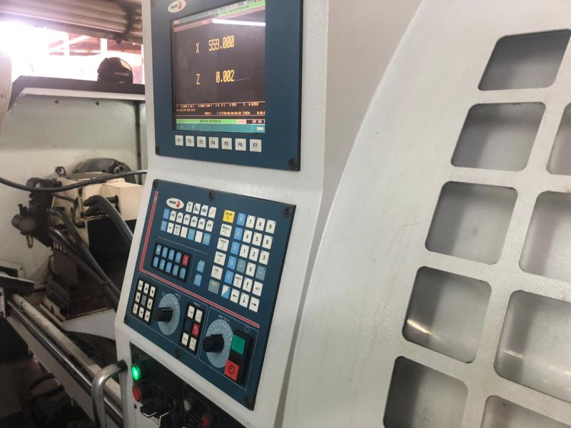 Torno CNC TRAVIS TR2