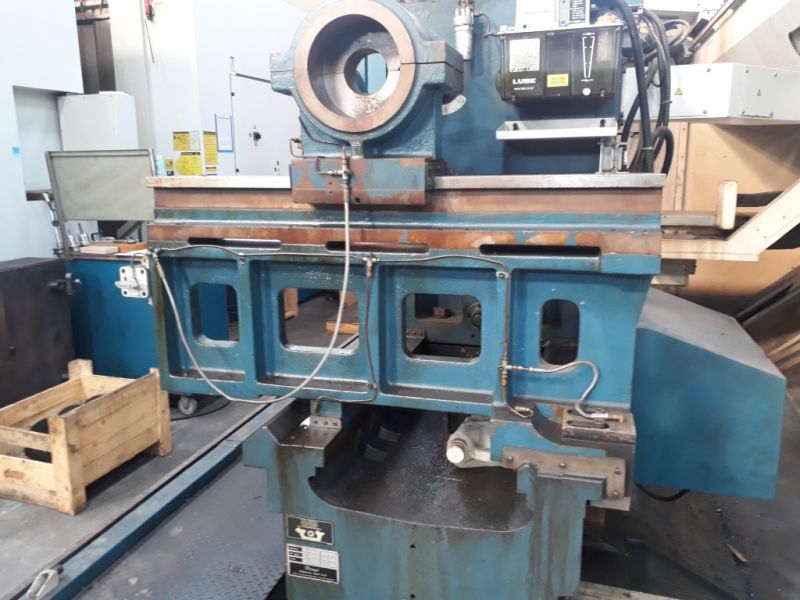 Torno CNC ROMI CENTUR 80A