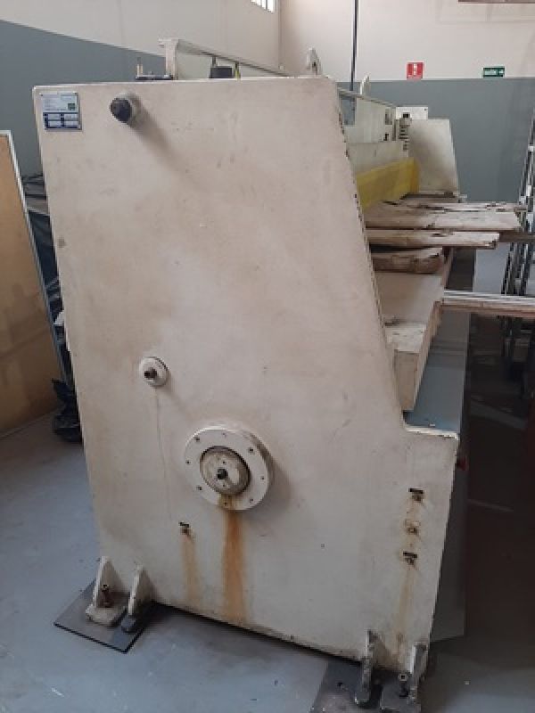 Guilhotina IMAG GUI3005