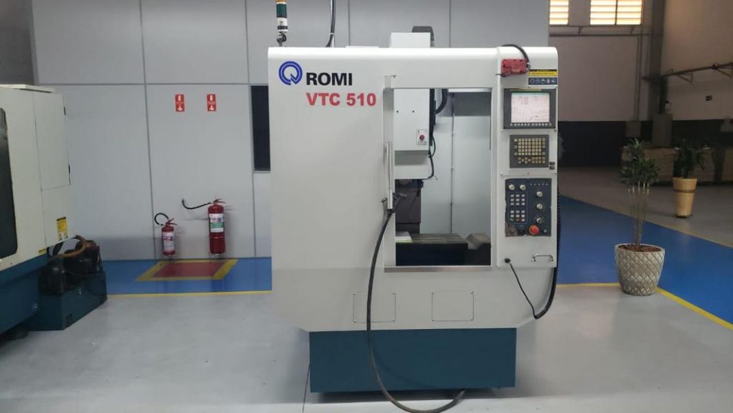 Centro de Usinagem Vertical ROMI VTC510