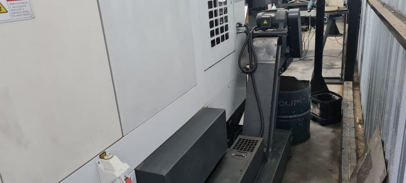 Centro de Usinagem Vertical HISION VMC1000L
