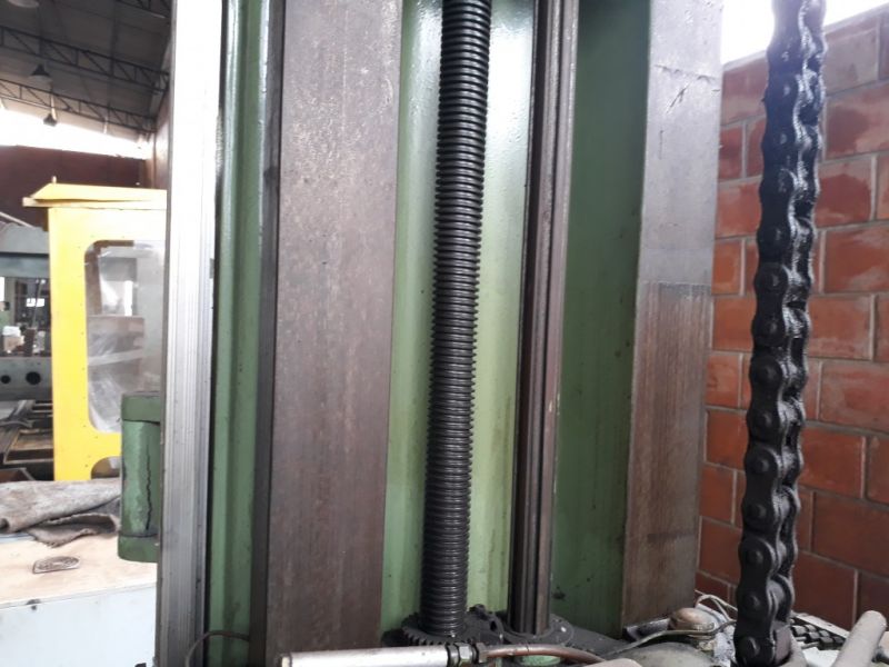 Mandrilhadora Universal ZOCCA MFZ-70