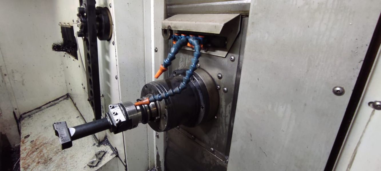 Centro de Usinagem Horizontal HAAS ES-5-4AX