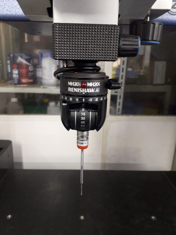 Tridimensional MITUTOYO CRYSTA-PLUS M-574