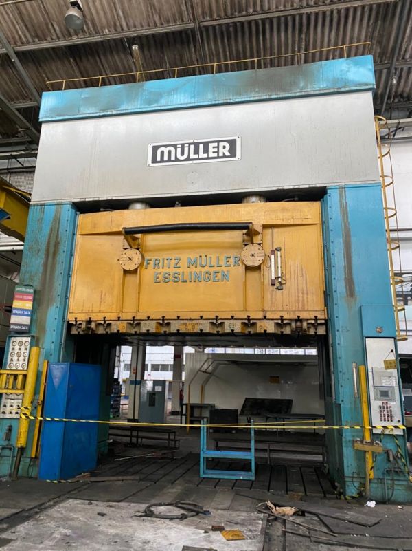 Prensa Hidráulica MULLER 2000T