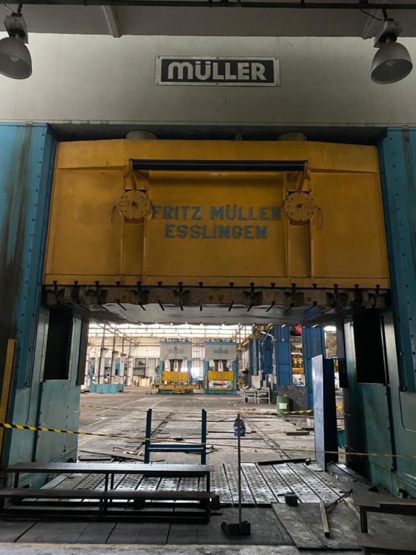 Prensa Hidráulica MULLER 2000T