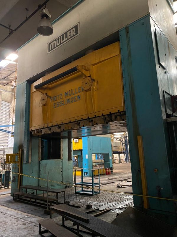 Prensa Hidráulica MULLER 2000T