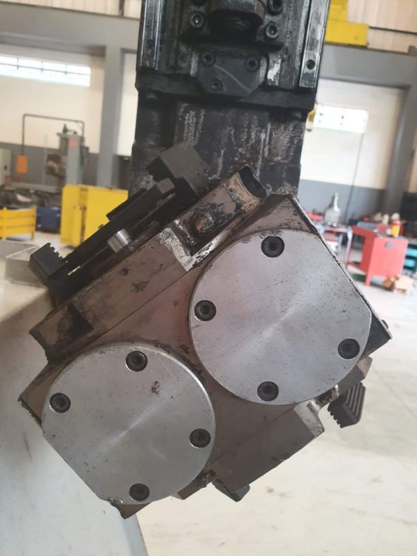 Torno CNC MAZAK DUAL TURN 20