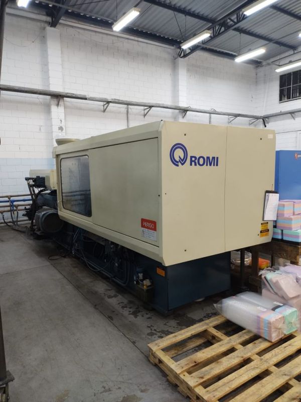 Injetora Plástica ROMI PRIMAX 300