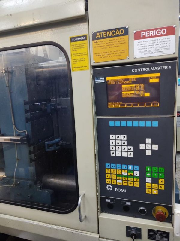 Injetora Plástica ROMI PRIMAX 300