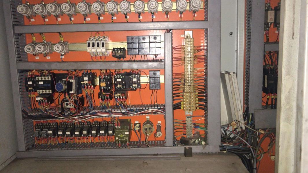 Torno CNC ROMI MAZAK COSMOS 10U