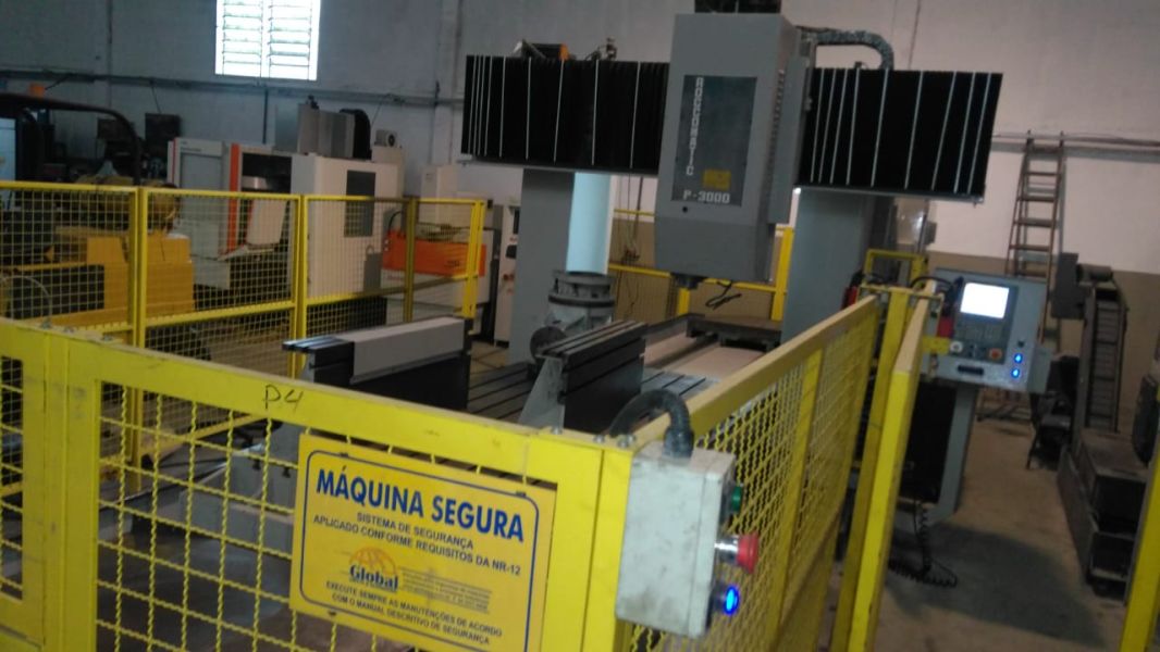 Fresadora CNC Portal ROCCO ROCCOMATIC P-3000